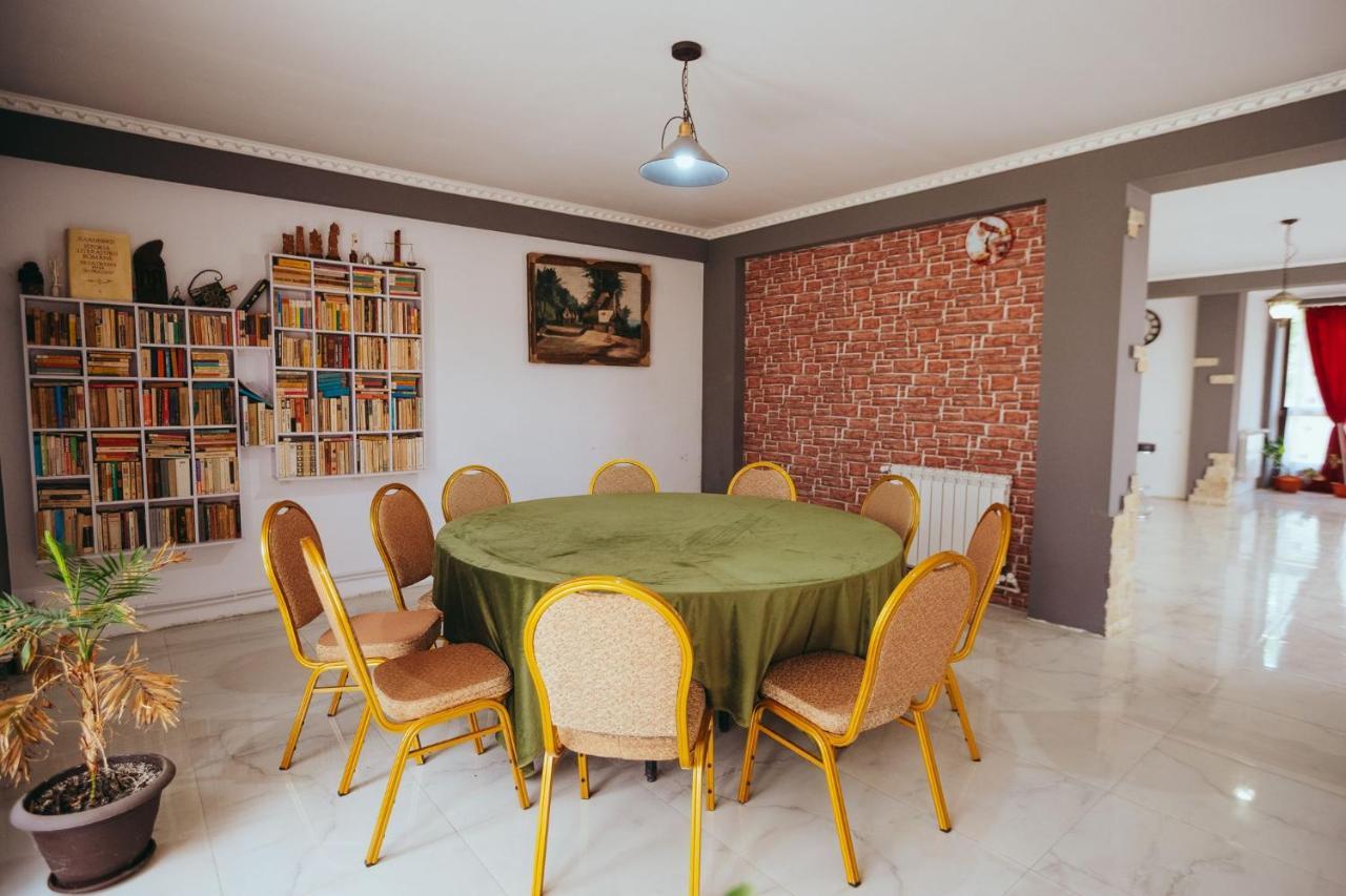 Casa Selly Hotel Tulcea Ngoại thất bức ảnh